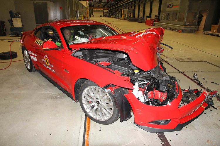 EuroNCAP’te Ford Mustang şoku.
