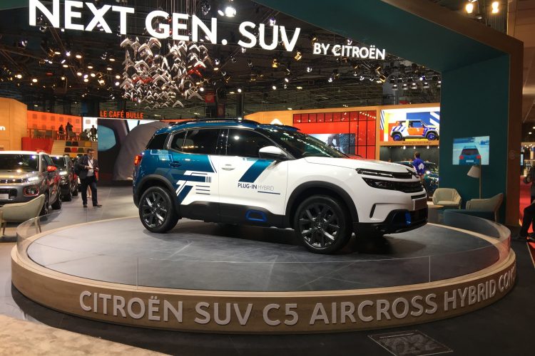 Citroen C5 Aircross, Paris otomobil fuarında Plug-in Hybrid versiyonuyla görücüye çıktı