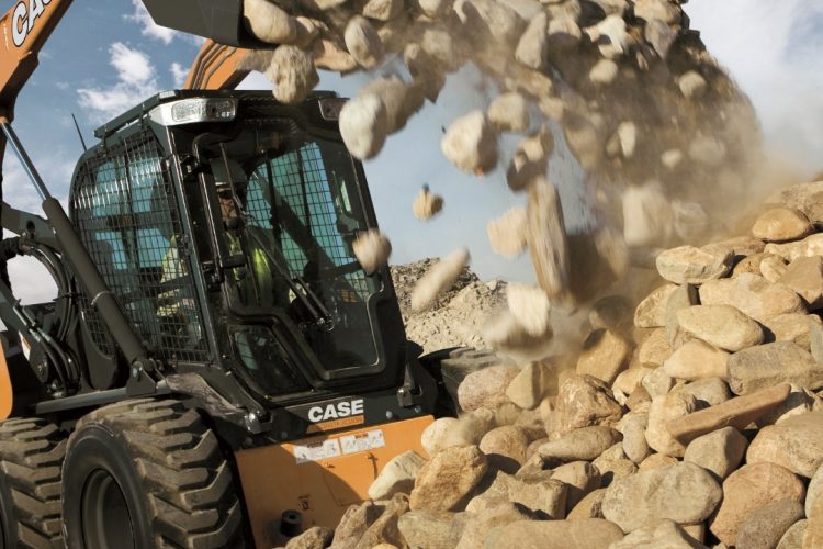 Türktraktör’ün iş makineleri arkeolojik kazı sahalarında