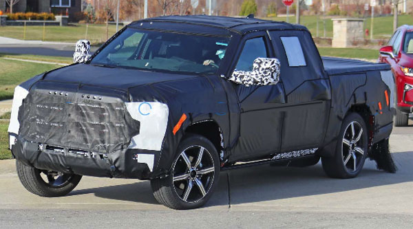 Toyota Tundra 2021 modeli ortaya çıkmaya başladı
