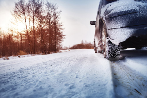 Yolda kalmamak ve Yol Güvenliği İçin Kış Koşullarında Kış Lastiğinin Önemi