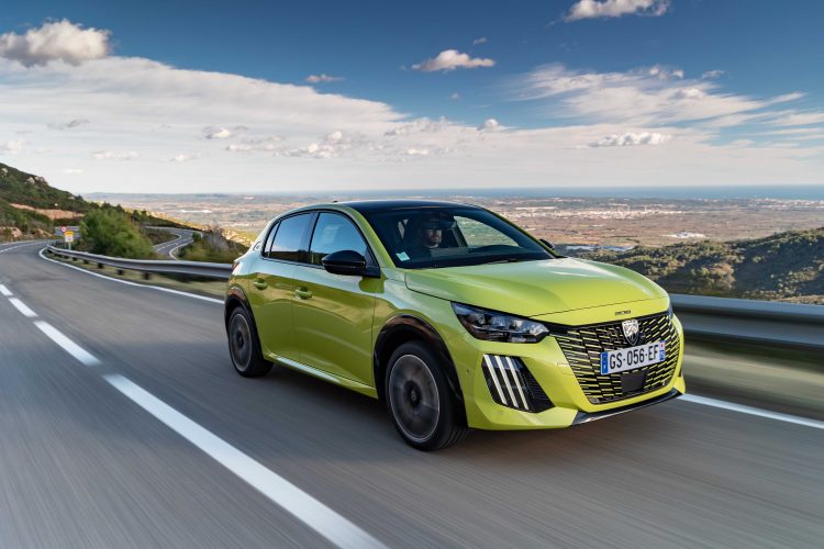 Teknolojinin öncüsü Peugeot’dan sıfır faizli kredi imkanları!