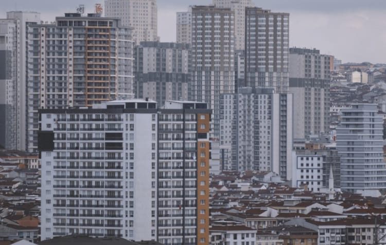 EVA Gayrimenkul 2023 ve 2024 ilk 6 ayının yabancı yatırımcılarını değerlendirdi